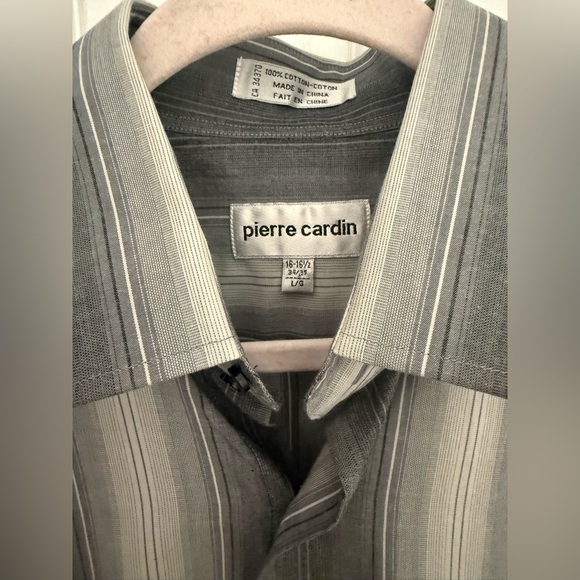 Pierre Cardin Button Down - Picture 2 of 3